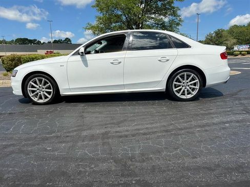 Used 2015 Audi A4 2.0T Premium w/ Audi MMI Navigation FWD image 4