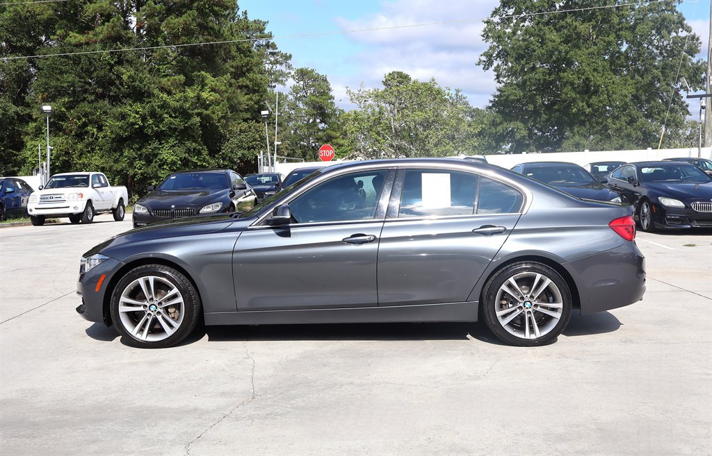 Used 2016 BMW 340i Sedan RWD image 4