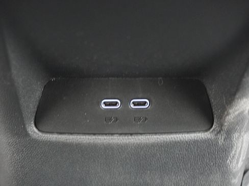 New 2026 Chevrolet Equinox RS w/ Convenience Package III FWD image 36
