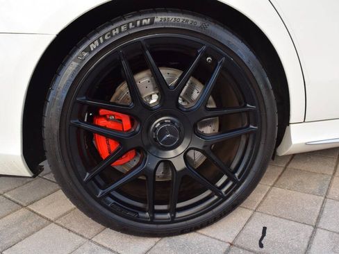 Used 2018 Mercedes-Benz E 63 AMG S image 87