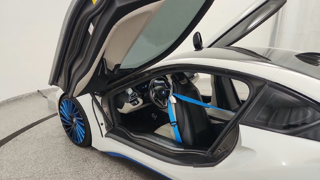 Used 2015 BMW i8 AWD/4WD image 46
