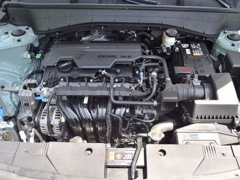 Used 2025 Hyundai Kona SEL AWD/4WD image 36