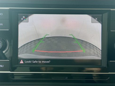 Used 2020 Volkswagen Jetta SE image 23