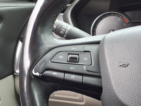 Used 2019 Cadillac XT4 Luxury FWD image 26