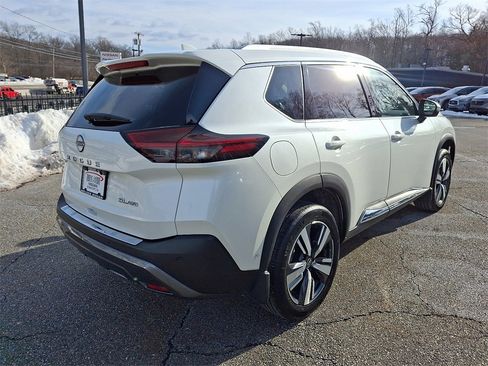 Certified 2023 Nissan Rogue SL w/ SL Premium Package image 7