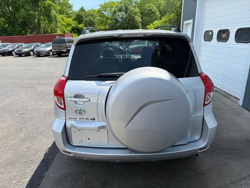 Used 2008 Toyota RAV4 Limited AWD/4WD image 5