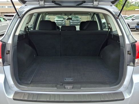 Used 2013 Subaru Outback 2.5i AWD/4WD image 27