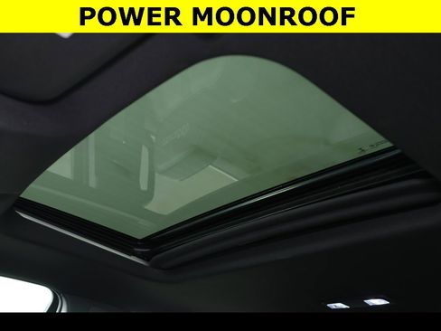 Used 2023 Chevrolet Silverado 2500 High Country w/ Z71 Off-Road Package image 3