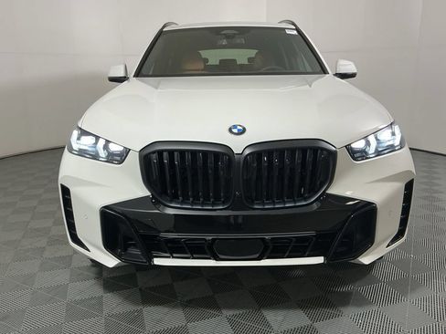 New 2026 BMW X5 sDrive40i w/ M Sport Package RWD image 3