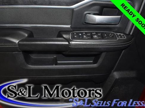 Used 2024 RAM 2500 Big Horn image 27