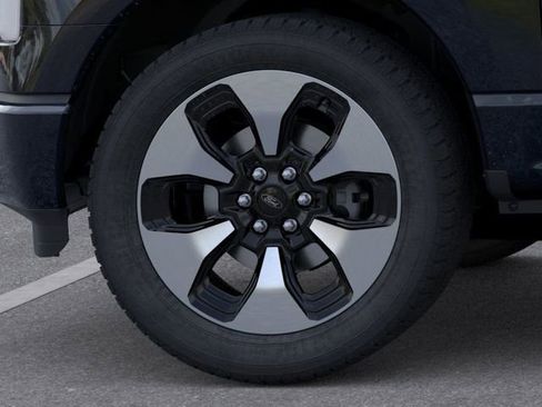 New 2025 Ford F150 Lightning Platinum image 19