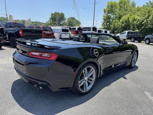 Used 2016 Chevrolet Camaro SS image 8