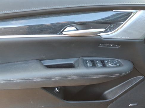 Certified 2023 Cadillac XT5 Premium Luxury image 14