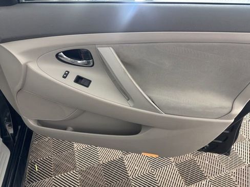 Used 2008 Toyota Camry LE image 30