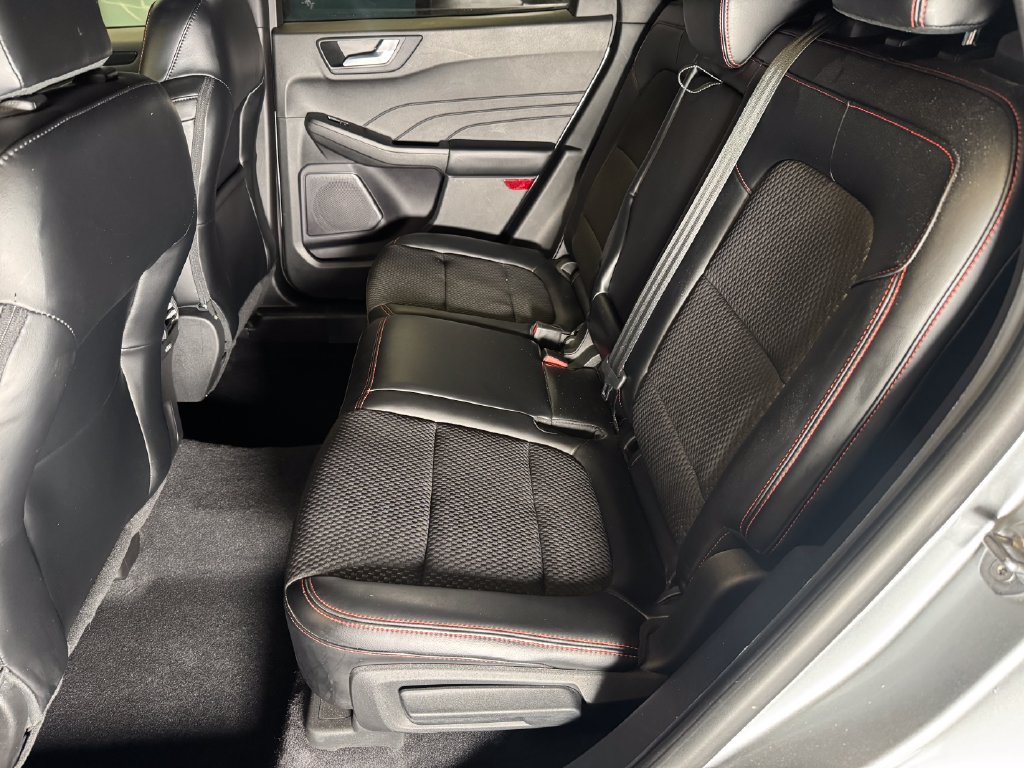 Used 2023 Ford Escape ST-Line w/ Tech Pack #1 AWD/4WD image 21