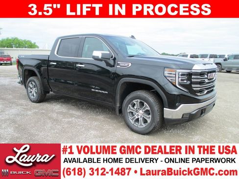 New 2026 GMC Sierra 1500 SLT w/ SLT Convenience Package AWD/4WD image 1