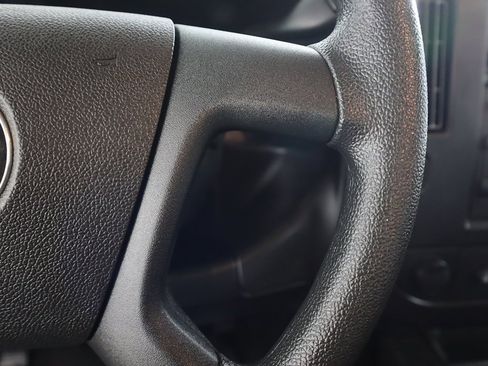 Used 2024 GMC Savana 2500 w/ Driver Convenience Package image 28