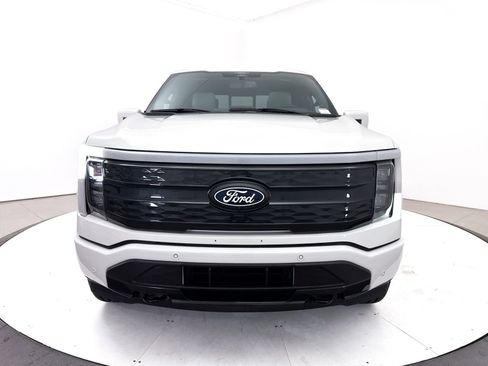 Used 2025 Ford F150 Lightning Platinum AWD/4WD image 13
