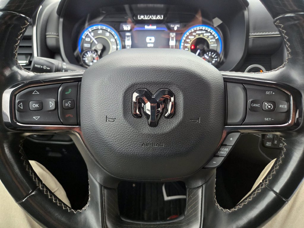 Used 2022 RAM 1500 Limited w/ Body Color Bumper Group AWD/4WD image 11