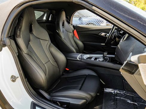 Used 2022 BMW Z4 sDrive30i w/ Premium Package 2 image 35