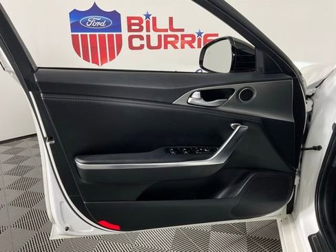Used 2021 Kia Stinger GT image 12