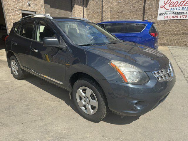 Used 2014 Nissan Rogue S w/ Convenience Package AWD/4WD image 1