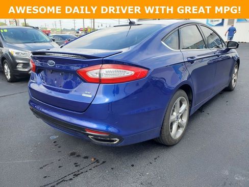 Used 2015 Ford Fusion SE w/ Equipment Group 201A image 4
