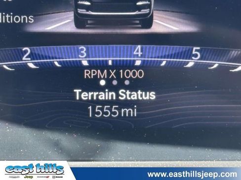 Certified 2025 Jeep Grand Cherokee Limited AWD/4WD image 45