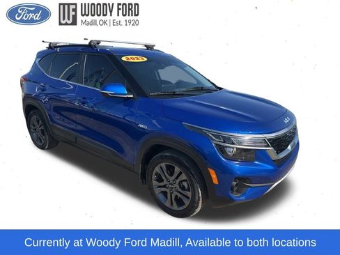 Used 2023 Kia Seltos S w/ Navigation Package image 1