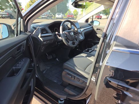 Used 2025 Honda Odyssey EX-L image 10