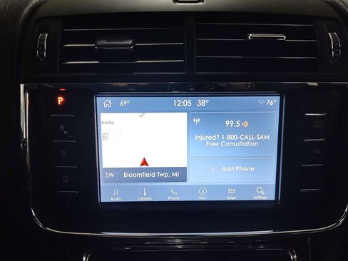 Used 2020 Lincoln Continental AWD w/ Premium Package image 5