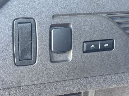 Used 2024 Lincoln Nautilus Black Label w/ Jet Appearance Package (87T) image 31