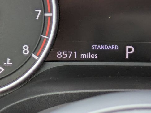 Certified 2024 Nissan Rogue S image 29