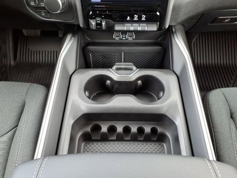 New 2026 RAM 1500 Big Horn AWD/4WD image 25
