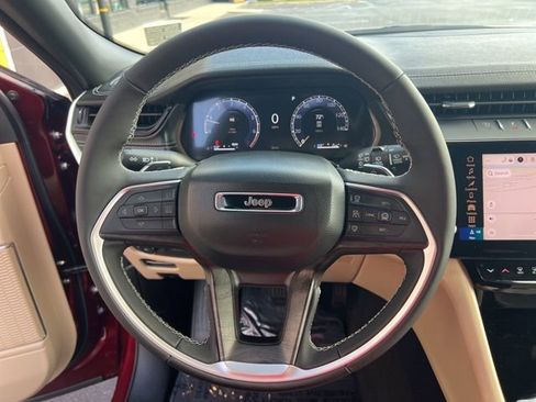 New 2026 Jeep Grand Cherokee L Limited image 10