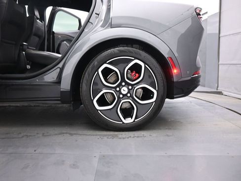 Certified 2023 Ford Mustang Mach-E GT image 24