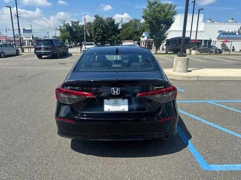 Certified 2024 Honda Civic Sport image 7