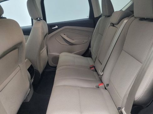 Used 2018 Ford Escape SE image 18