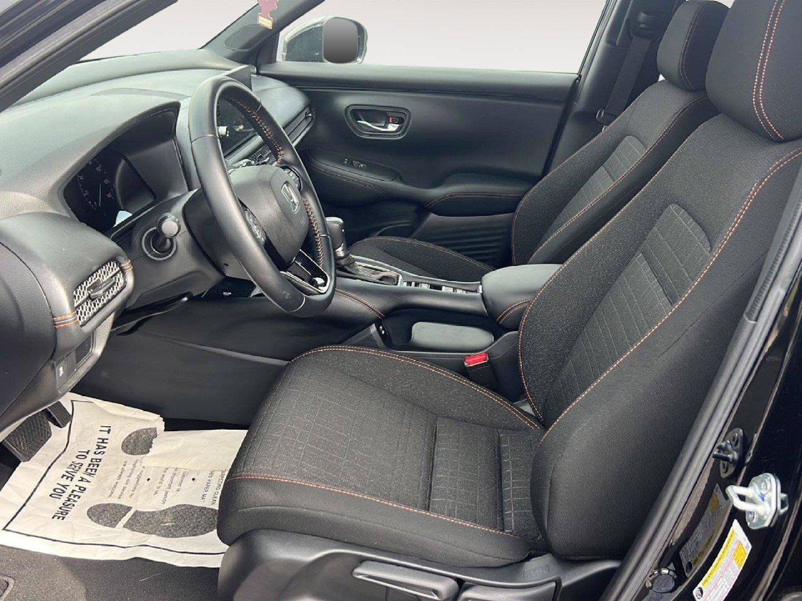 Certified 2026 Honda HR-V Sport image 9
