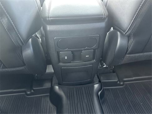 Used 2023 Ford Explorer XLT w/ Equipment Group 202A image 22