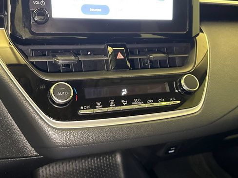 Used 2023 Toyota Corolla LE FWD image 24