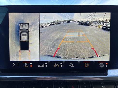 Certified 2024 Chevrolet Silverado 1500 High Country image 15