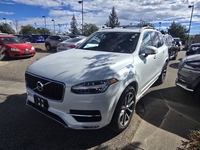Used 2019 Volvo XC90 T6 Momentum w/ Advanced Package