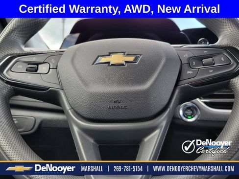 Used 2025 Chevrolet TrailBlazer LT AWD/4WD image 10