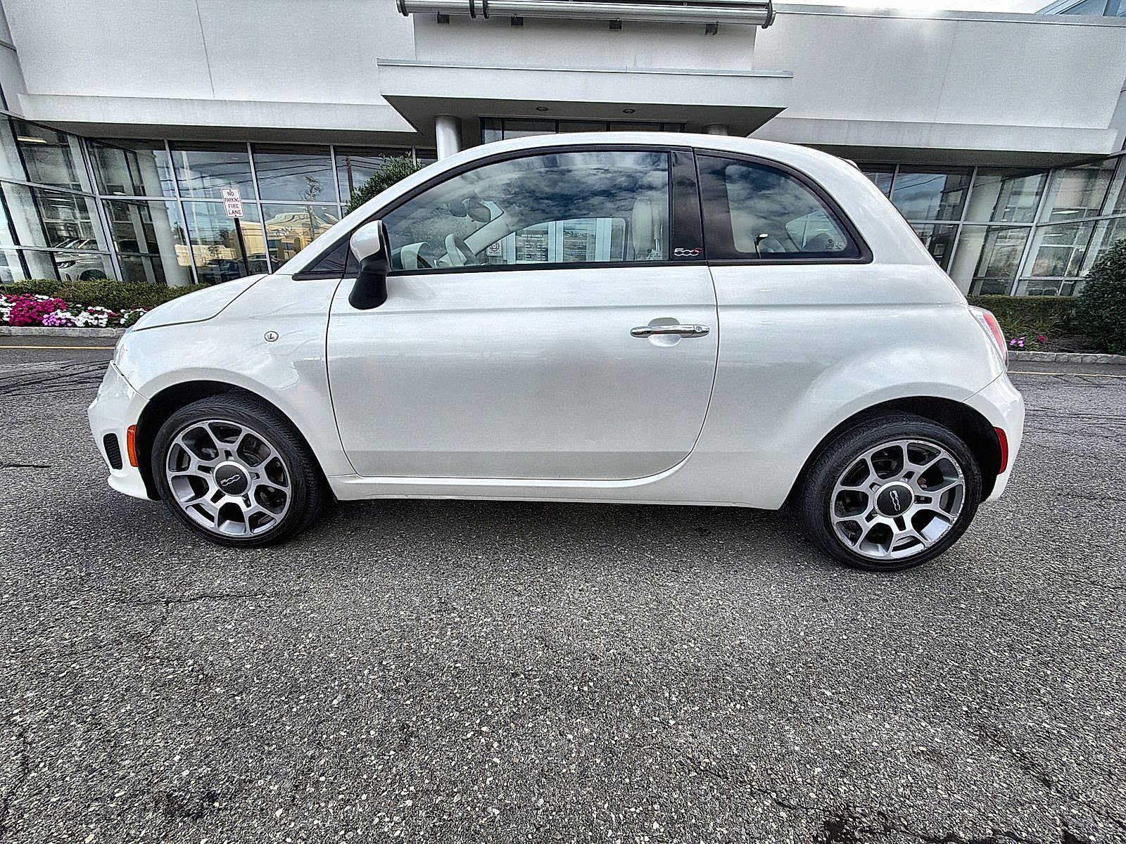 Used 2018 FIAT 500 Pop FWD image 11