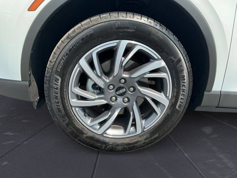 Certified 2025 Lincoln Corsair FWD w/ Equipment Group 101A image 14