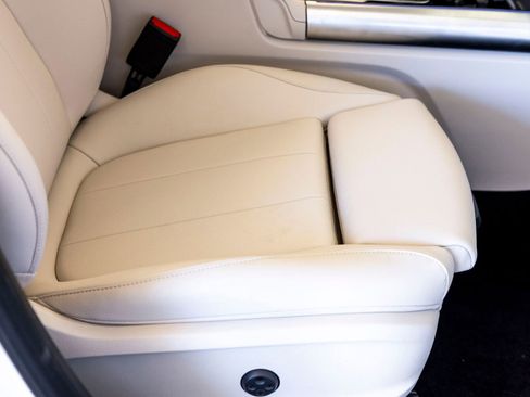 New 2026 Mercedes-Benz GLA 250 image 28