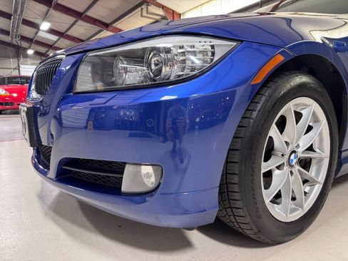 Used 2010 BMW 328i xDrive Wagon AWD/4WD image 21