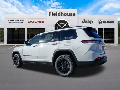 New 2025 Jeep Grand Cherokee L Altitude image 26