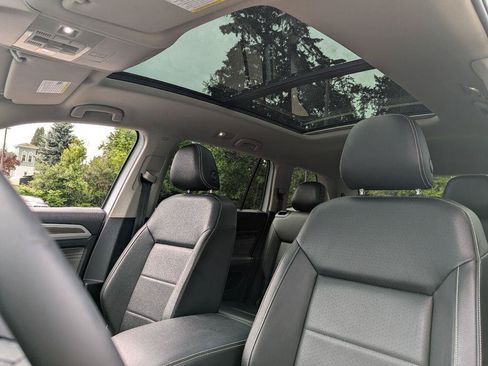 Used 2021 Volkswagen Atlas SEL AWD/4WD image 23